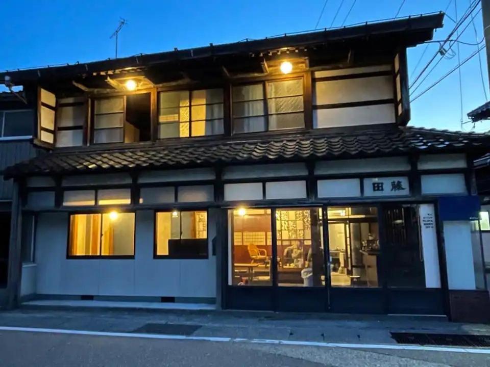 囲炉裏町家guesthouse Fujita 一棟貸切 Villa 無料駐車場 Hakusan Ngoại thất bức ảnh